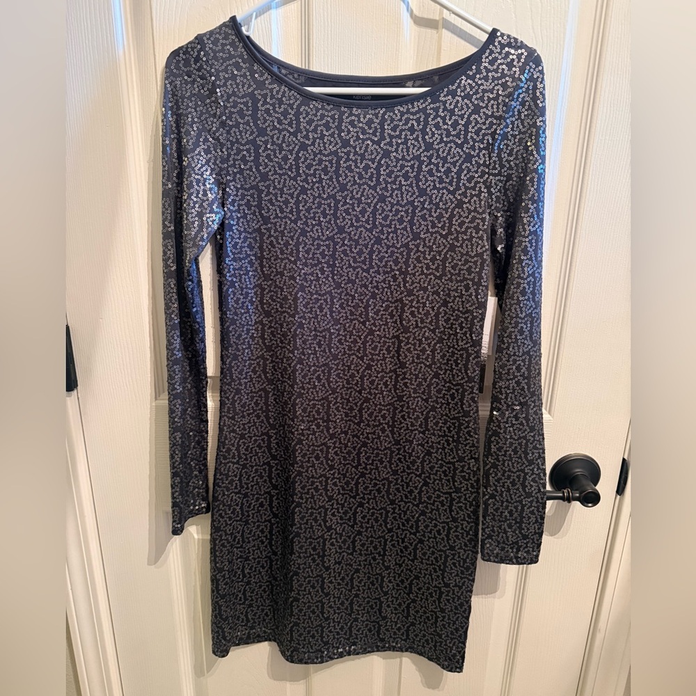 Kensie Dark Grey and Silver Long Sleeve Dress